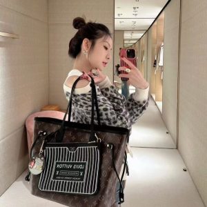 LV Neverfull Inside Out PM