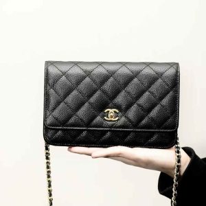 CHANEL Chain wallet