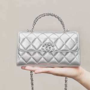 CHANEL MINI FLAP BAG