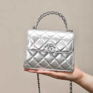 CHANEL Clutch with Chain
