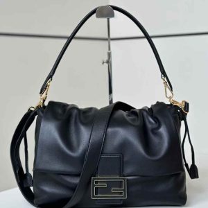 FENDI Mamma Baguette Large
