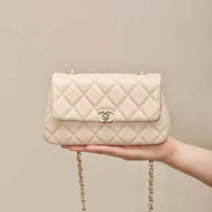 CHANEL FLAP PHONE HOLDER WITH CHAIN