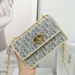 DIOR 30 Montaigne East-West Bag with Chain