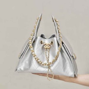 CHANEL 25 Small Handbag