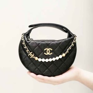 CHANEL Clutch with Chain