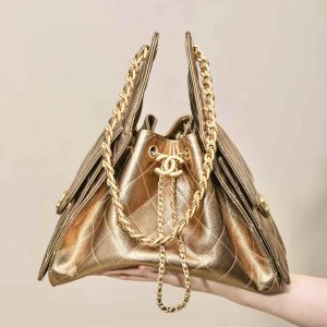 CHANEL 25 Small Handbag