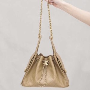CHANEL 25 Small Handbag