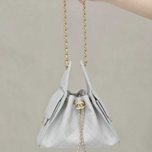 CHANEL 25 Small Handbag